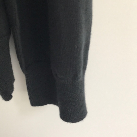 GAP MEN’s Black XXL Pullover Sweater - Picture 2 of 4